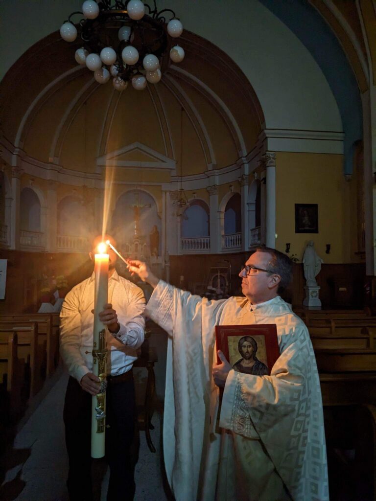 Samedi Saint – Veillée Pascal feu nouveau.